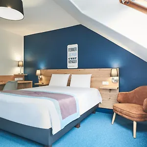 Kyriad Lille - En Baroeul Hotel